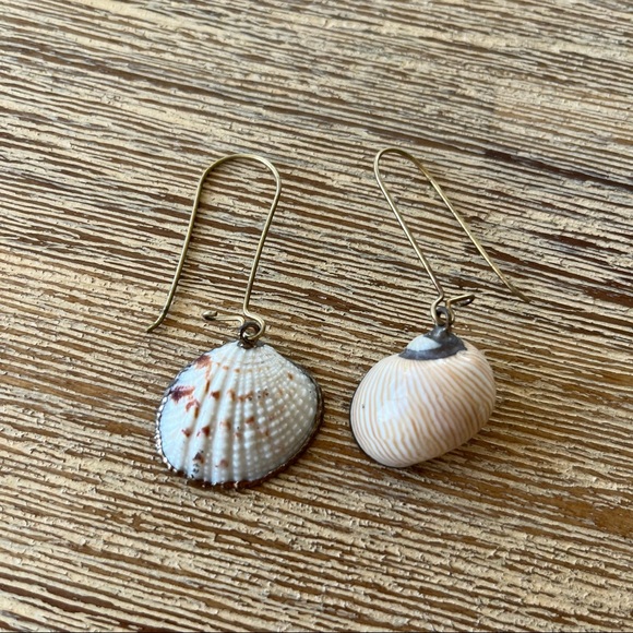Shell Dangle Earrings - Picture 1 of 9